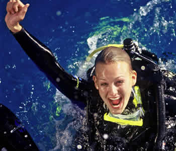 PADI's Advanced Open Water Diver or Junior Advanced Open Water Diver Courses