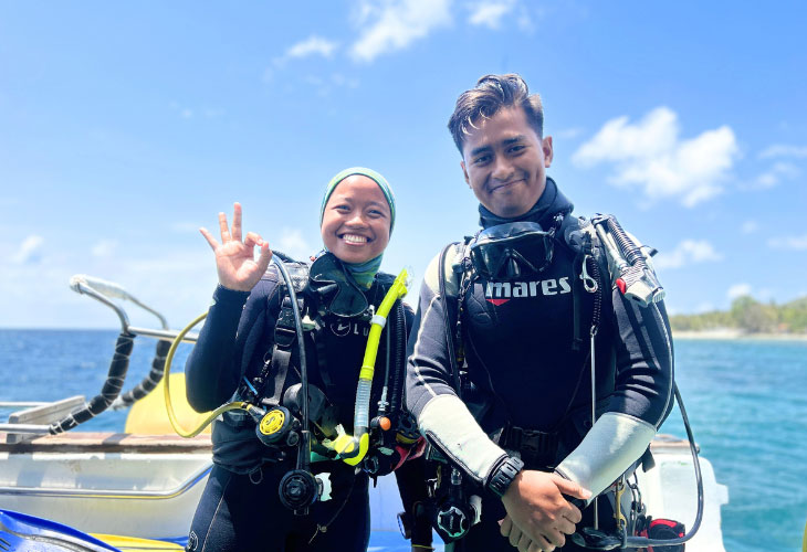PADI-Divemaster-Internship-in-Bali