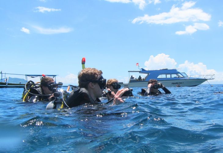 Divers-End-of-Dives